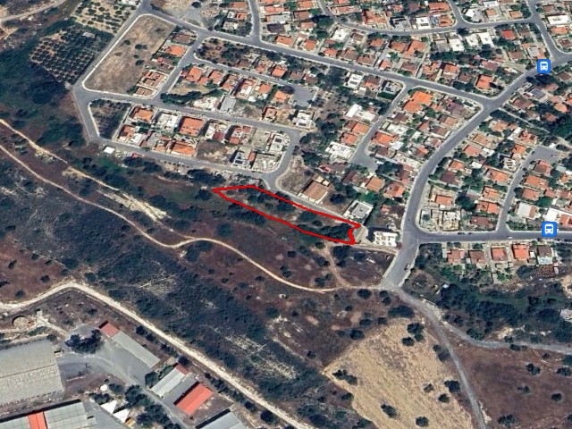 Residential plot in Agia Phylaksi