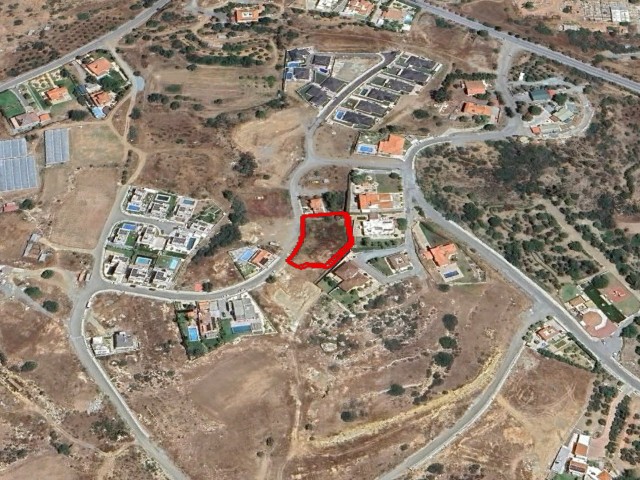 Residential plot in Parekklissia