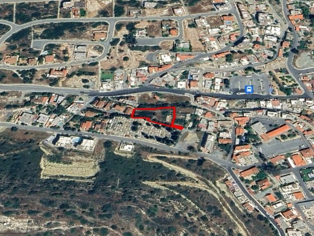 Residential plot in Germasogeia