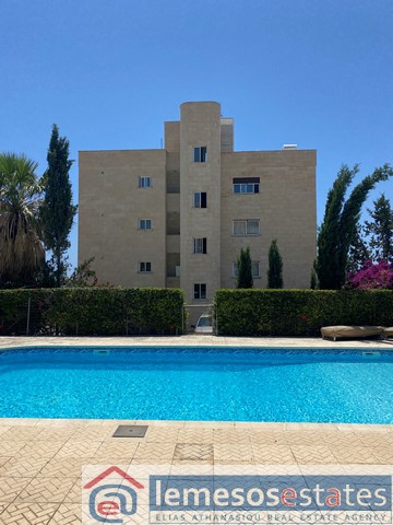 Luxury whole floor Apartment for rent in Pareklissia area