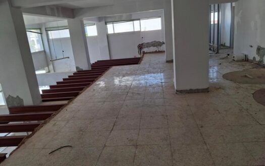 Ground floor offices 310m2 prime location under full renovation