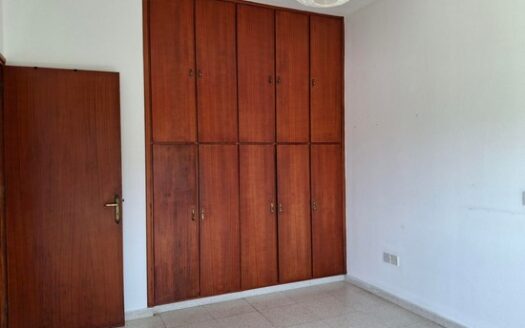 3 Bedroom upper floor house unfurnished