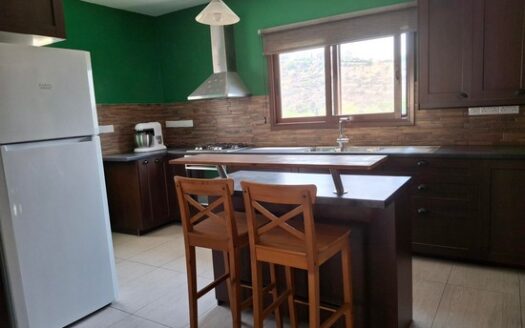 2 bedroom upper floor house in Germansogeia village