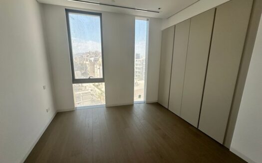 New 3 bedroom apartment in high rise building 5* facilities