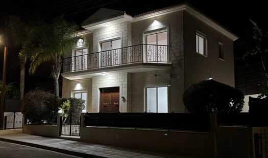 5 BEDROOM HOUSE FOR RENT IN LIMASSOL