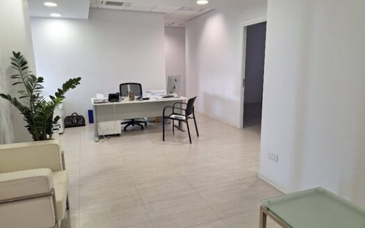 Luxurios office 140m2 Agia Zoni near the courts