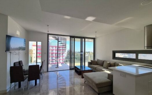 3 Bedroom penthouse in Neapolis with roof  terrace