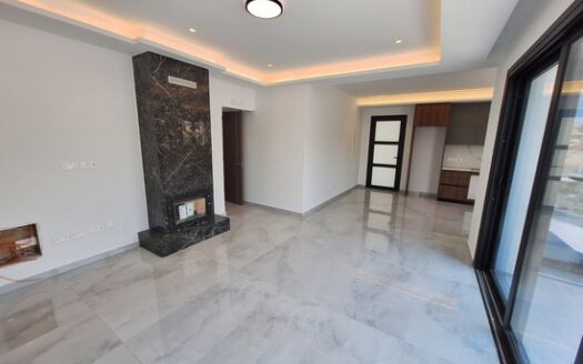 Stunning 4 bedroom all en-suite with private pool with Jacuzzi