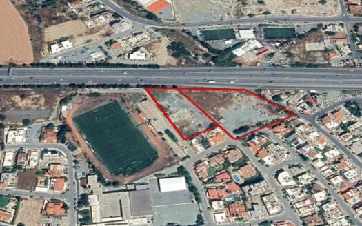 Residential Plot in Mesa Geitonia