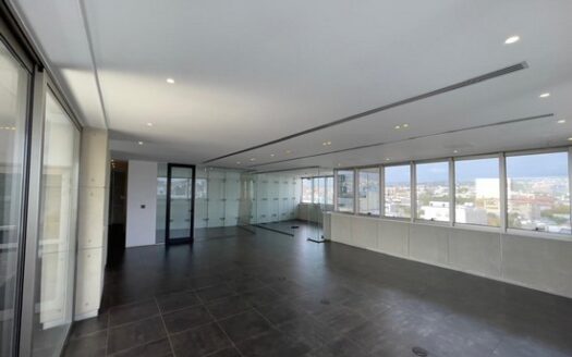 High tech Stunning office 176m2, stunning design, prime location