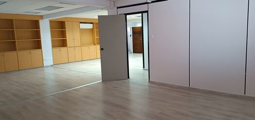 190m2 office in prime location – busy commercial road