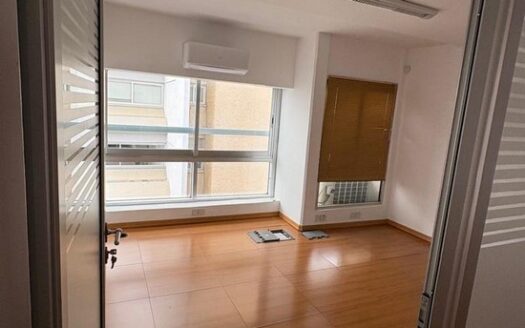 Office 110m2 Agia Zoni  in the heart of Limassol