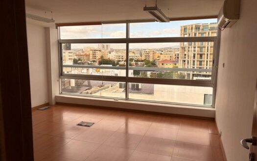 Office 110m2 Agia Zoni  in the heart of Limassol