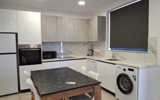 Modern 2 bedroom furnished in Germasogeia Village