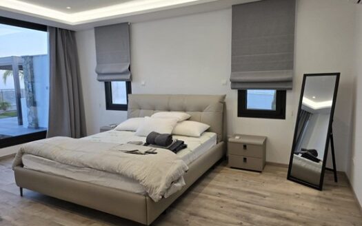 Luxury 6 Bedroom bedroom villa with private pool