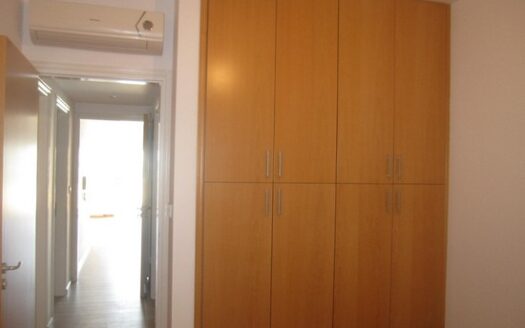 3 bedroom with electrical appliances