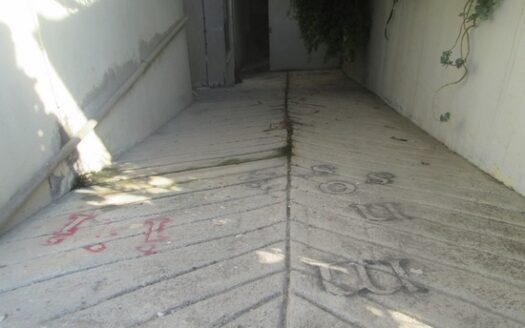 Underground warehouse 165m2 in Kapsalos