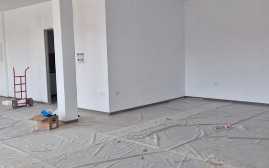Brand new offices 250m2 prime location