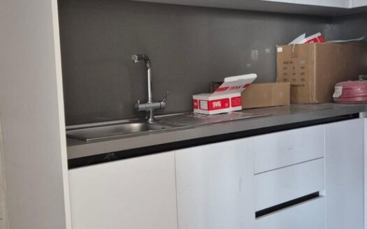 Brand new offices 250m2 prime location