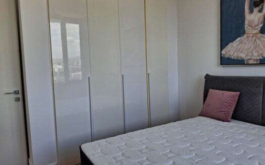 3 Penthouse furnished with private pool in complex