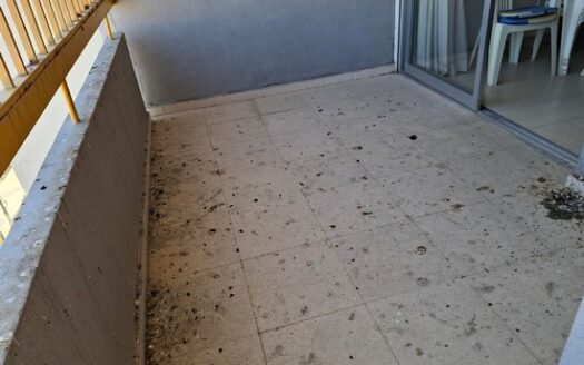3 bedroom spacious apartment close the sea
