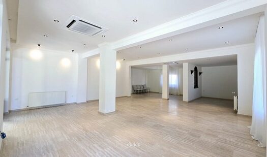Detached villa 5 bedrooms with private pool