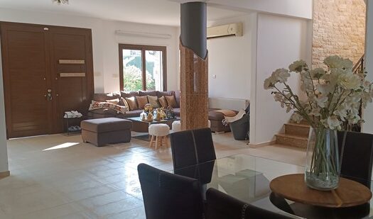 4 Bedroom detached house in Potamos Germasogias