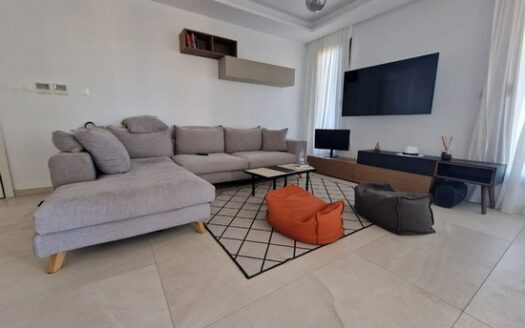 2 bedroom penthouse with rooftop private pool
