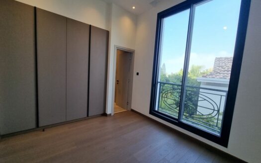 On the beach side Luxury 2 bedroms plus separate staff room