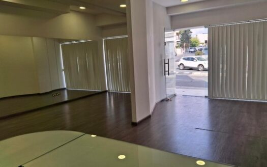 Ground Floor Shop ideal for office