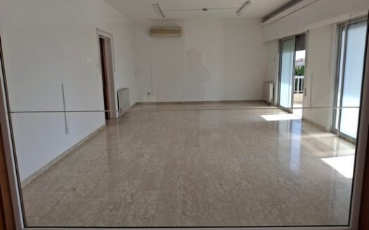 220m2 plus verandas upper floor office on Spyrou Kyrprianou