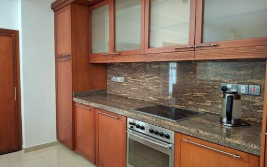 3 Bedroom easily made into 4 bedroom excellent layout close the sea near Dasoudi