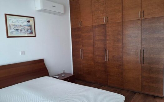 3 Bedroom well built house in Ekali furnished with photovoltaics