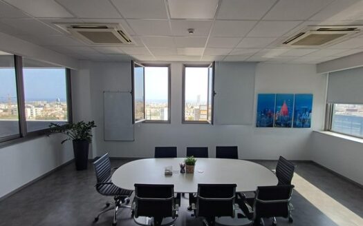 Luxury Whole Floor Office 800m2 prime location