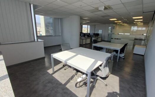 Luxury Whole Floor Office 800m2 prime location