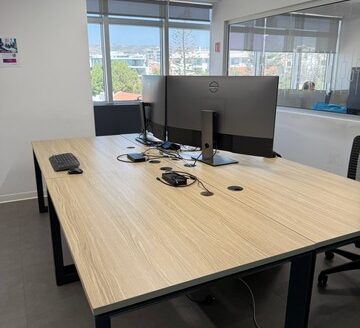 Stunning whole floor office 700m2 prime location