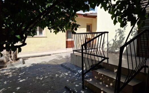 2 houses in prime location excellent investment