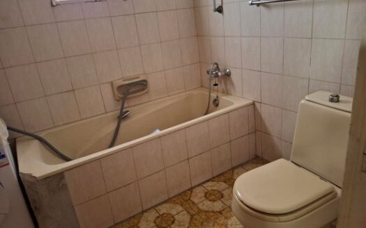 2 houses in prime location excellent investment