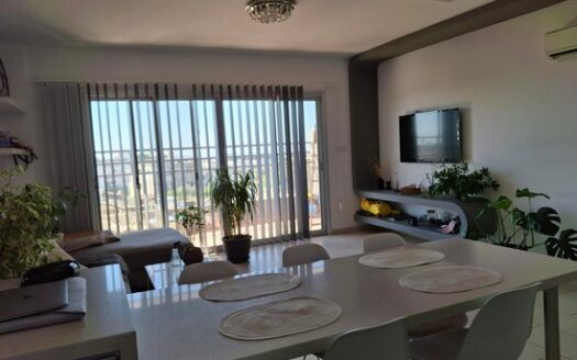2 bedroom apartment furnished with electrical heating in Polemidia