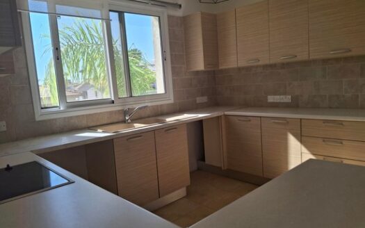 2 bedroom apartment in Kapsalos with central heating