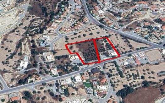 Land in Palodeia