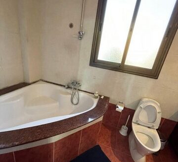 Detached house in Agios Tychonas sea area minutes walk to the sea