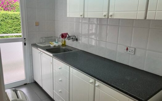 Office 87m2 furnished office central area