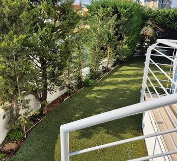 Unique 3 bedroom apartment with private garden and communal pool