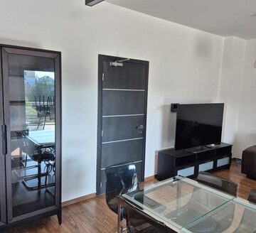Unique 3 bedroom apartment with private garden and communal pool