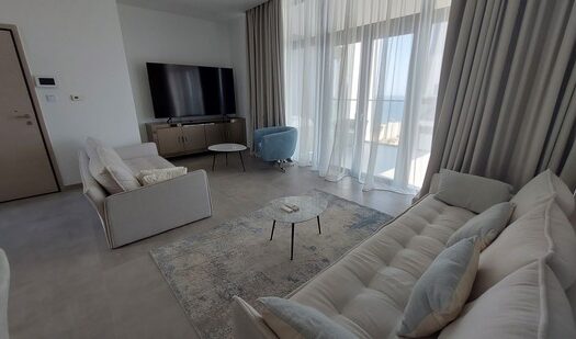 Boutique apartment 3 bedrooms with stunning sea views and facilities