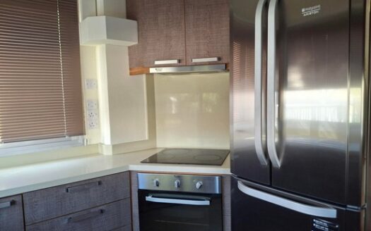 3 bedroom spaciou duplex in Agios Athanasios partly furnished with huge veranda