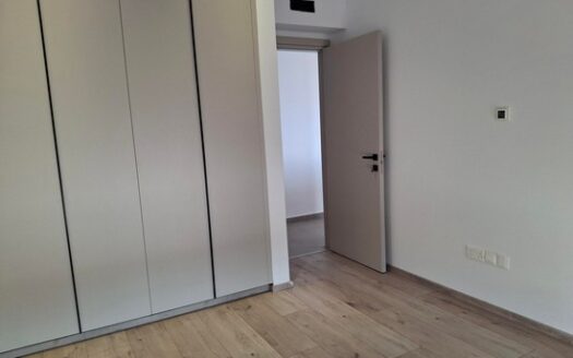 Stunning 3 bedroom Penthouse with private roof garden in Polemidia, excellent view!!