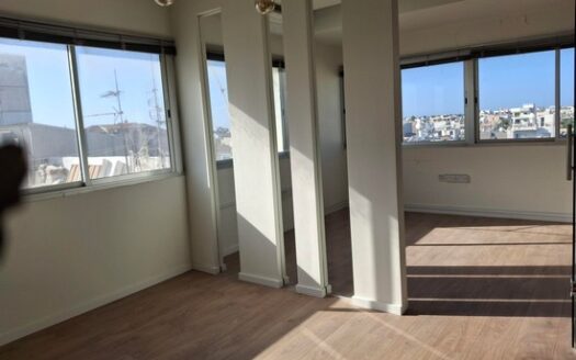 Fully renovated office 65m2 in Omonia