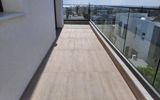 Brand new 2 bedroom Penthouse with huge verandas